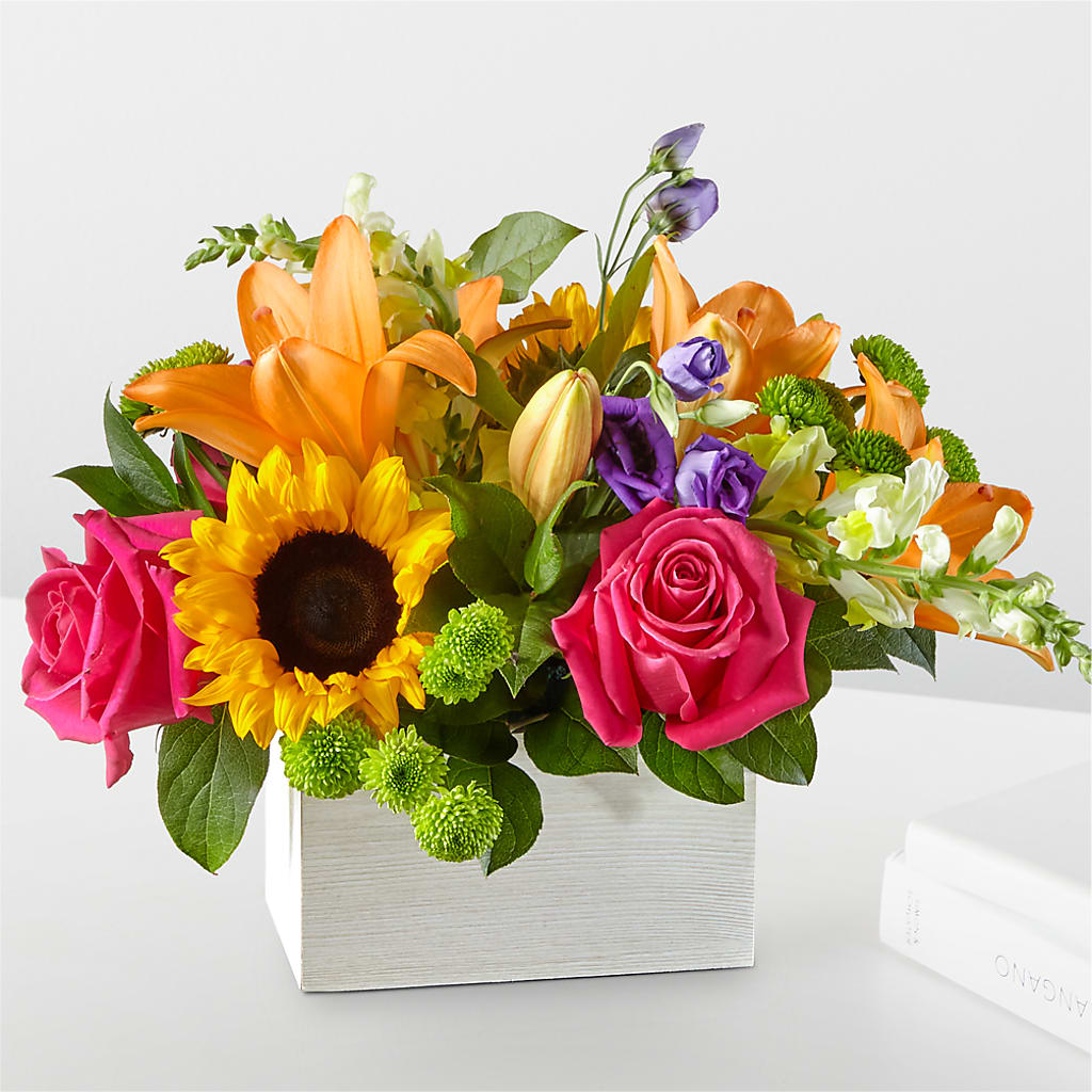 Best Day Box Bouquet – Wheeling Flower Shop Inc, Wheeling WV