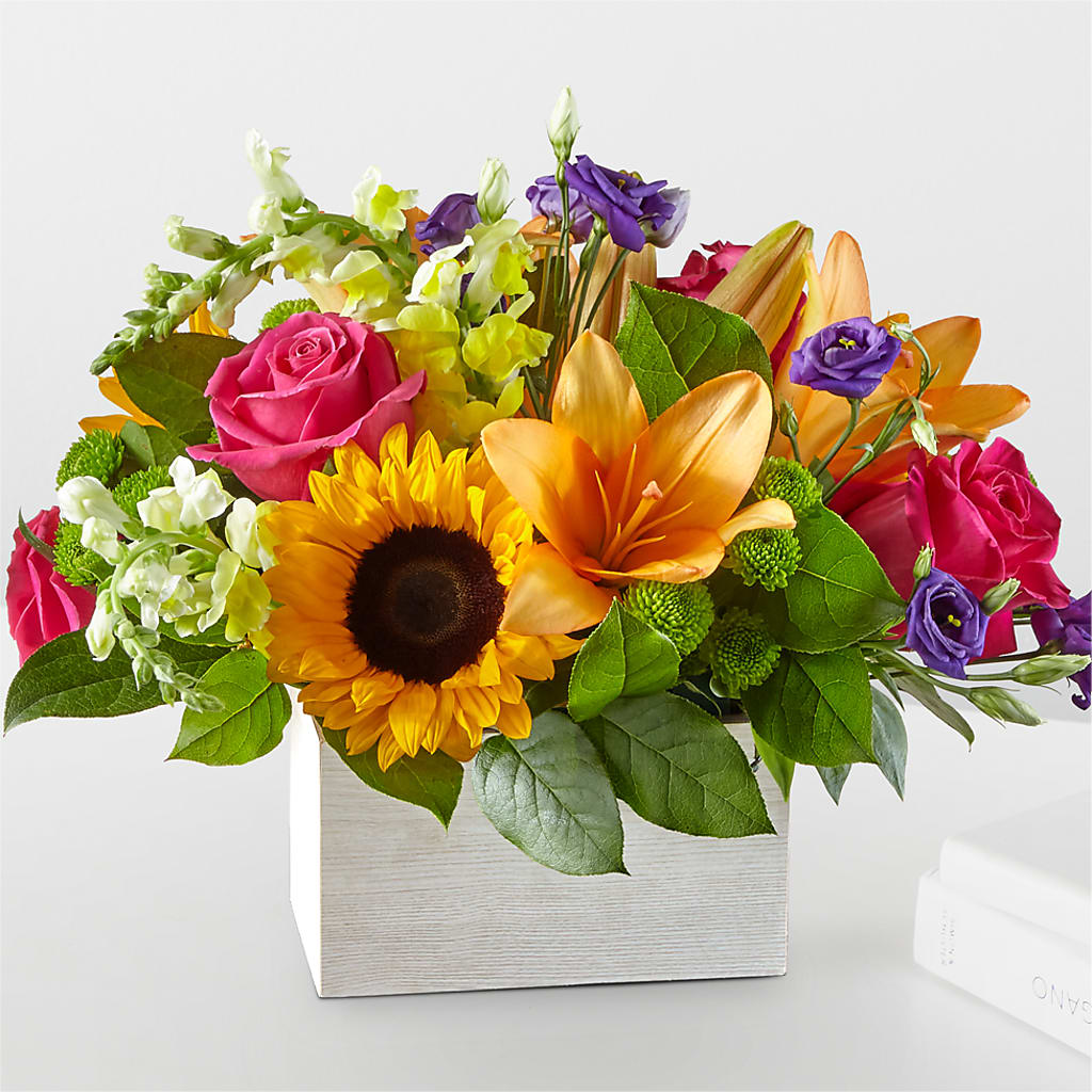 Best Day Box Bouquet – Wheeling Flower Shop Inc, Wheeling WV