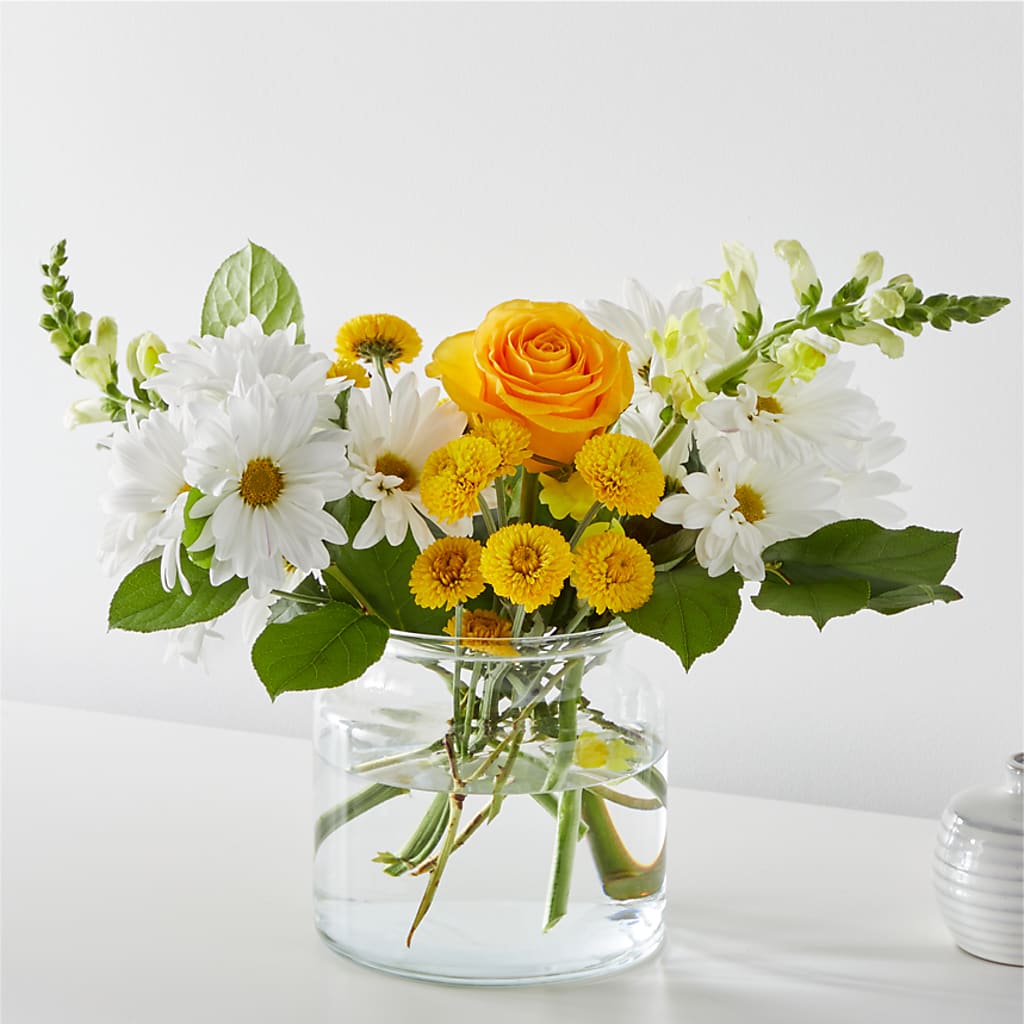 Sun Salutation Bouquet – Wheeling Flower Shop Inc, Wheeling WV