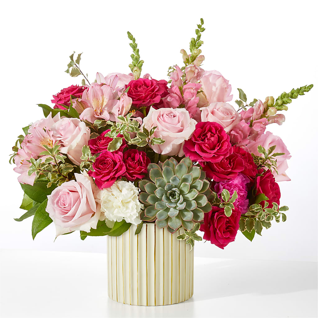Magenta Musings Bouquet – Wheeling Flower Shop Inc, Wheeling WV