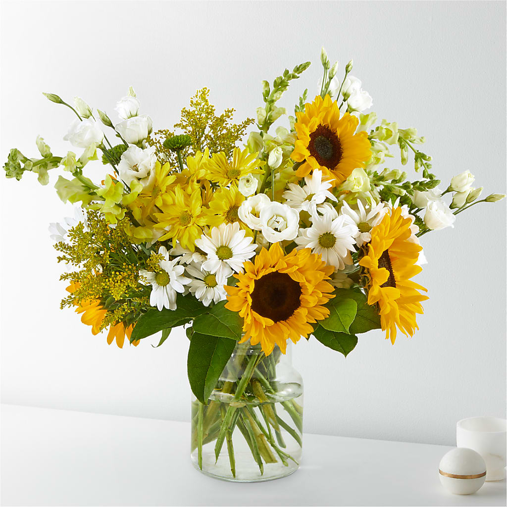 Hello Sunshine Bouquet – Wheeling Flower Shop Inc, Wheeling WV