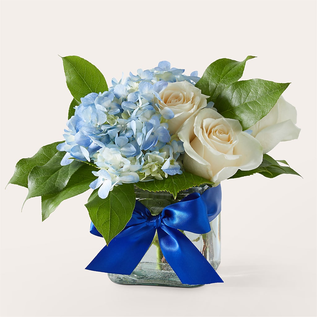 Sky Blue Delight Bouquet – Wheeling Flower Shop Inc, Wheeling WV