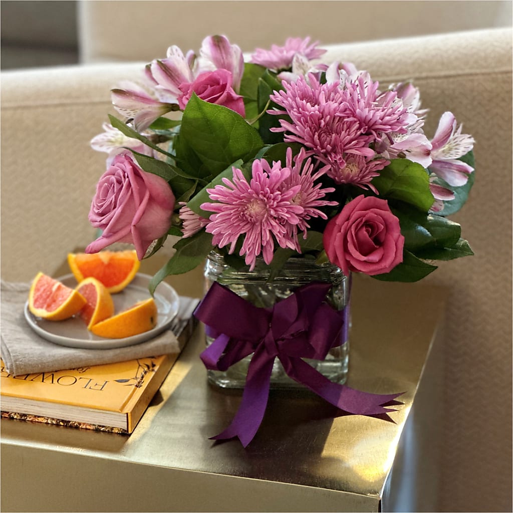 Sugarplum Bouquet – Wheeling Flower Shop Inc, Wheeling WV