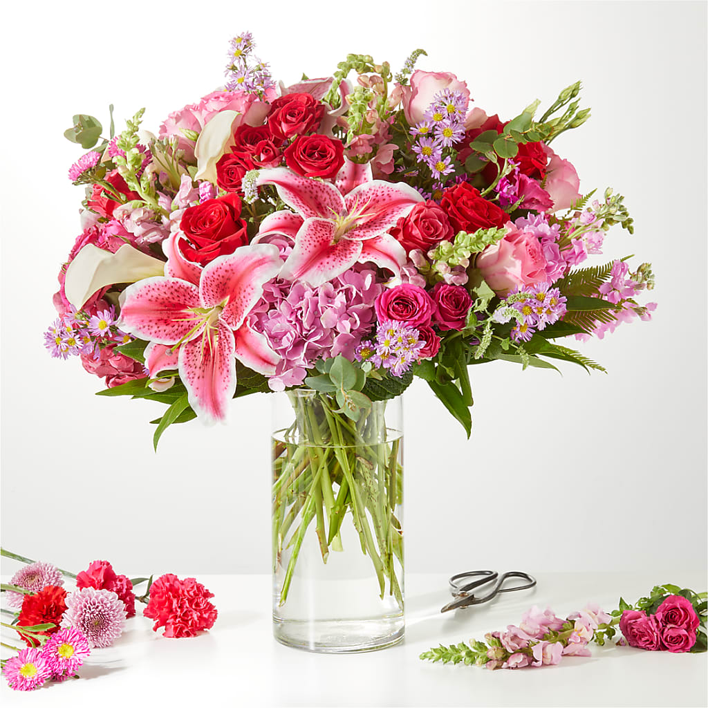 Swooning Over You - A Luxury Florist Original – Wheeling Flower Shop Inc, Wheeling WV