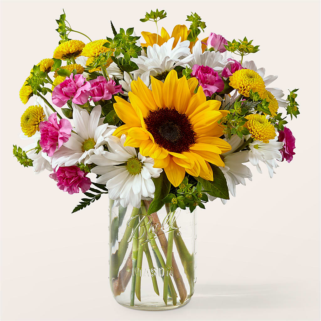 Aglow Bouquet – Wheeling Flower Shop Inc, Wheeling WV
