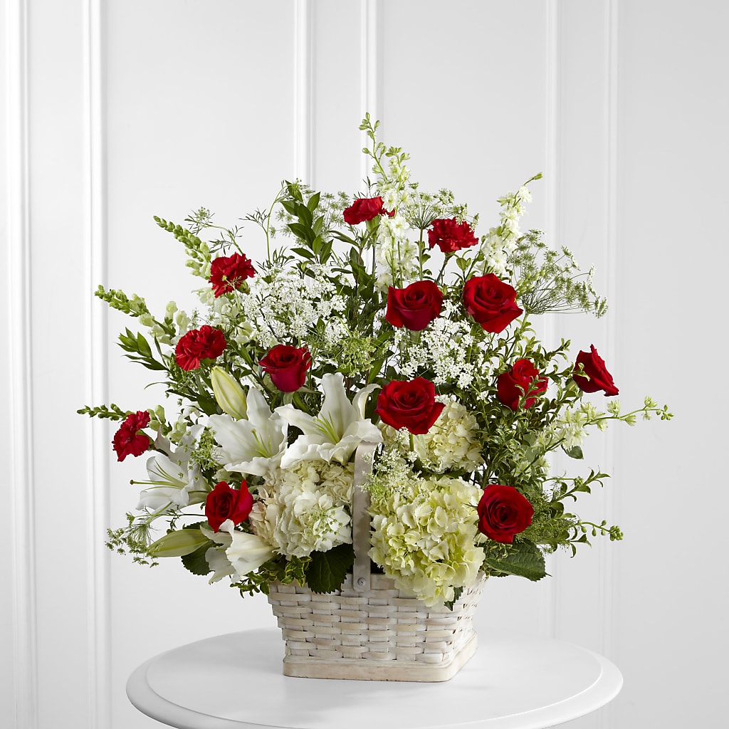 In Loving Memory Arrangement – Wheeling Flower Shop Inc, Wheeling WV