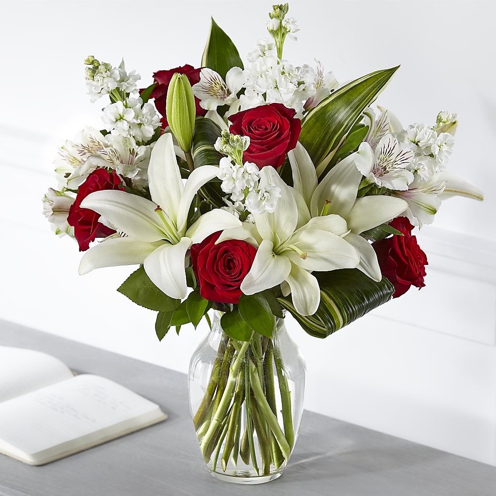 Loving Respect Bouquet – Wheeling Flower Shop Inc, Wheeling WV