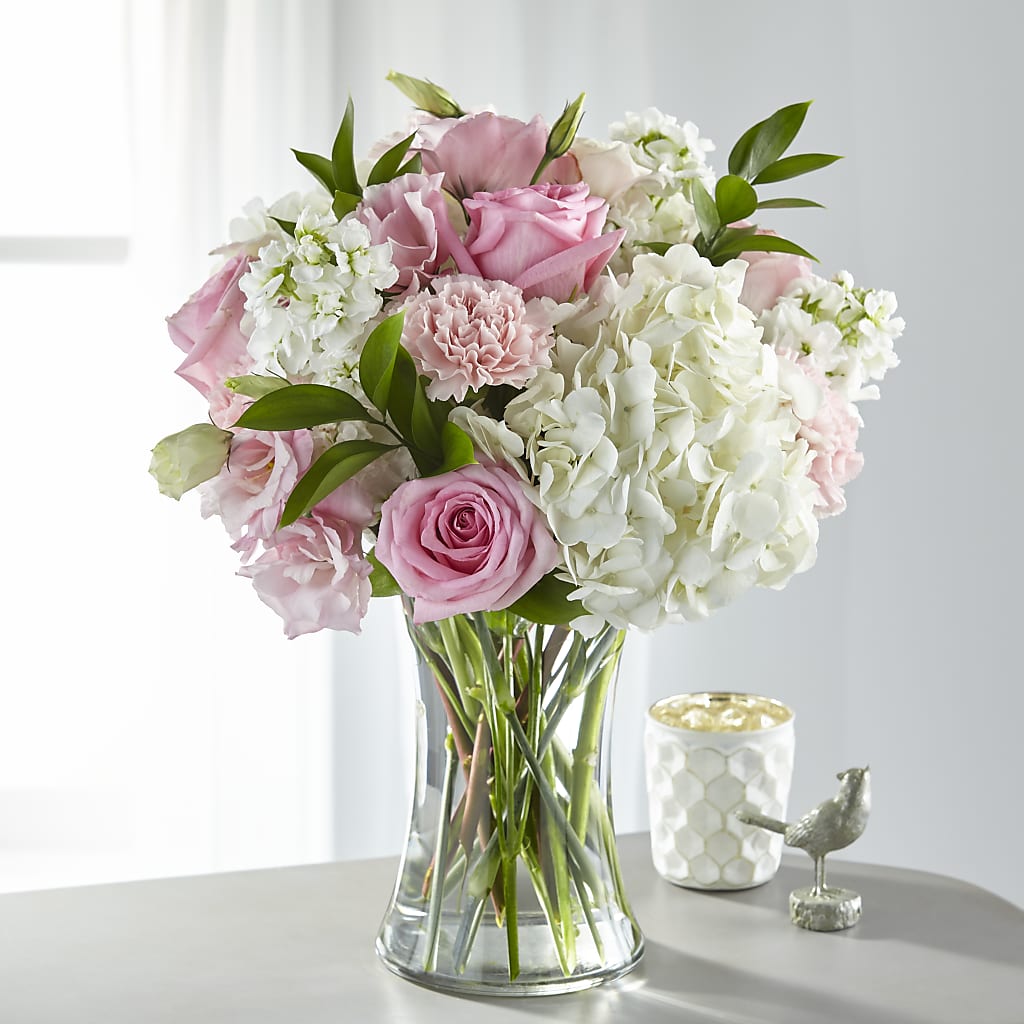 Guiding Grace Bouquet – Wheeling Flower Shop Inc, Wheeling WV