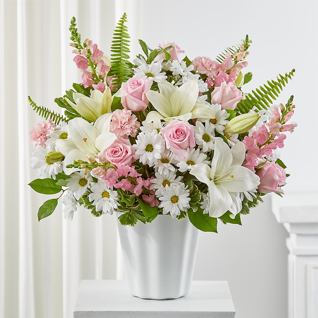 Soft Touch Tabletop Basket – Wheeling Flower Shop Inc, Wheeling WV