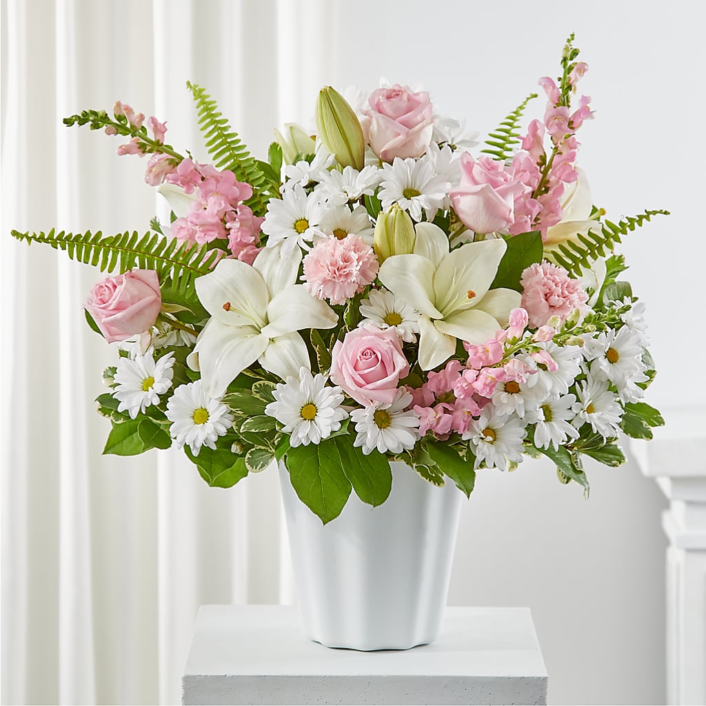 Soft Touch Tabletop Basket – Wheeling Flower Shop Inc, Wheeling WV