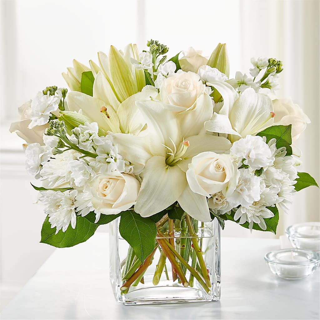 Gentle Breeze Bouquet – Wheeling Flower Shop Inc, Wheeling WV