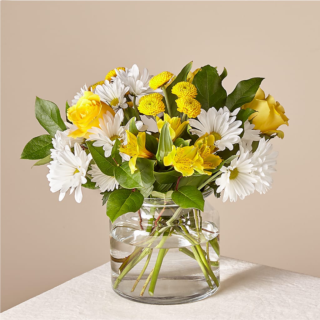 Sunny Sentiments Bouquet – Wheeling Flower Shop Inc, Wheeling WV