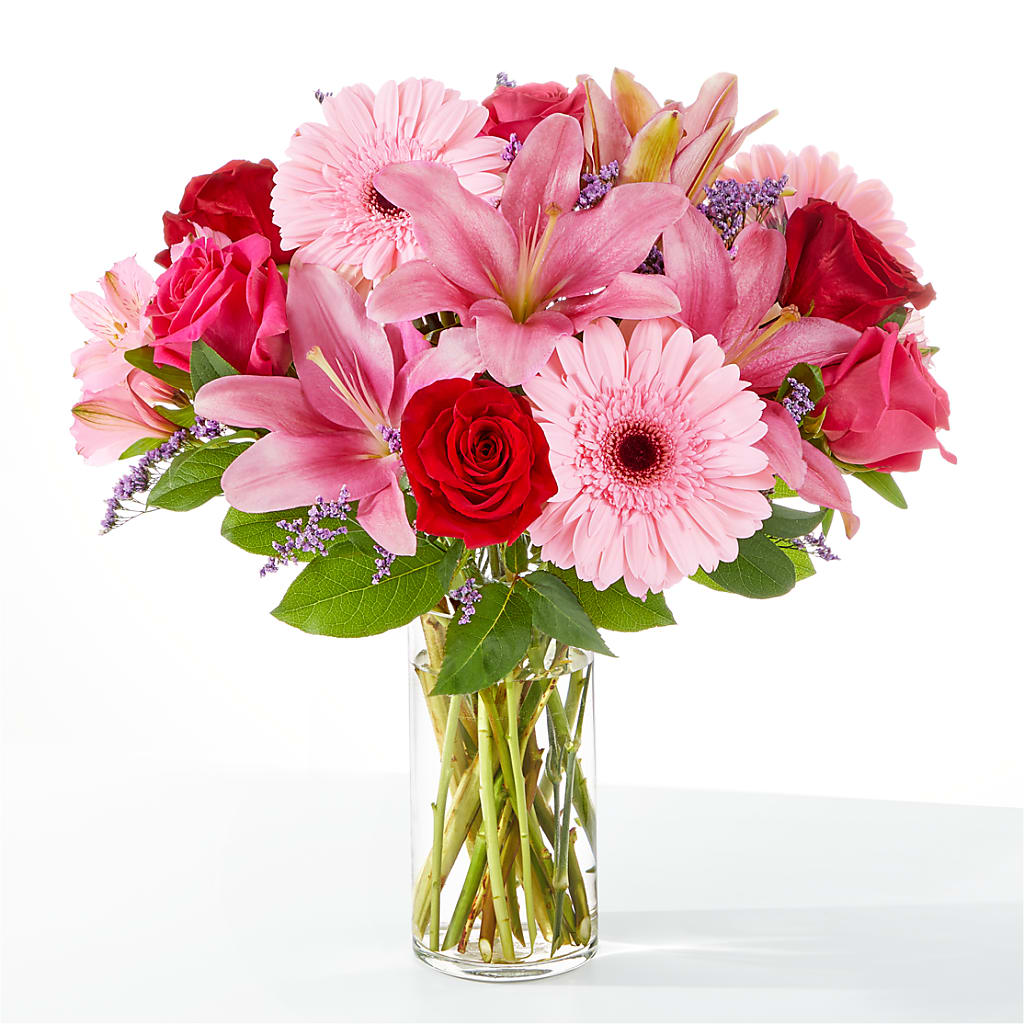 Lots of Love Bouquet – Wheeling Flower Shop Inc, Wheeling WV