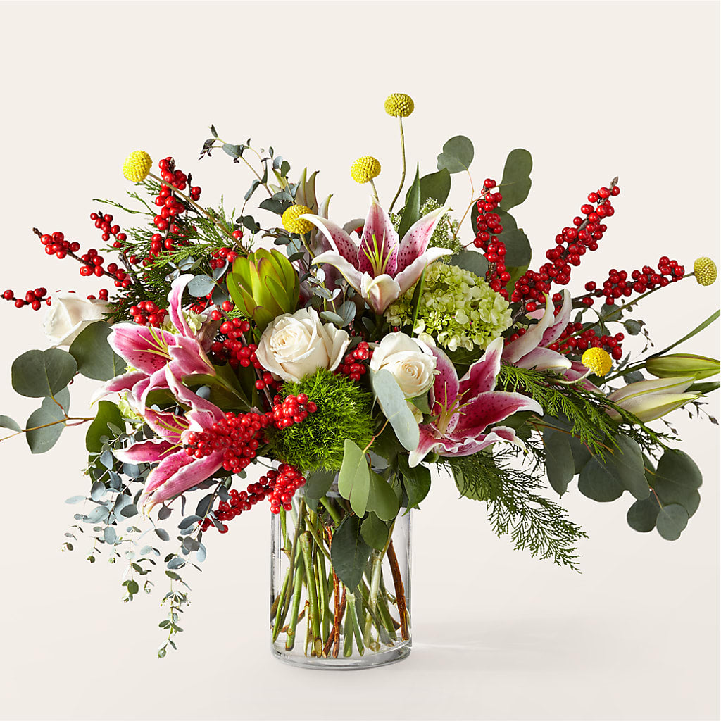 Berry & Bright Bouquet – Wheeling Flower Shop Inc, Wheeling WV