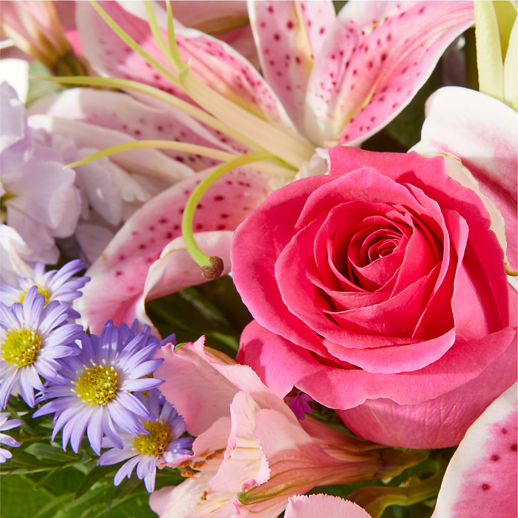 Pressing Petals Bouquet –  Wheeling Flower Shop Inc, Wheeling WV