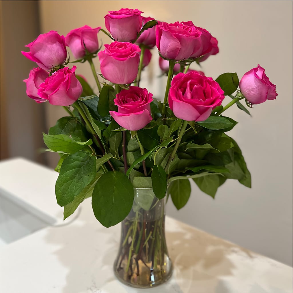 Long Stem Pink Rose Bouquet –  Wheeling Flower Shop Inc, Wheeling WV