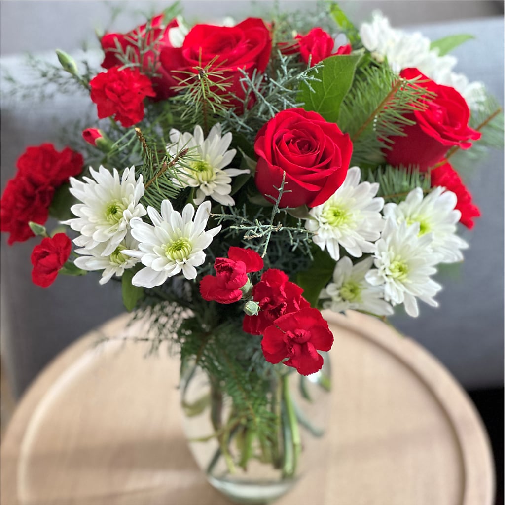 Seasonal Magic Bouquet –  Wheeling Flower Shop Inc, Wheeling WV