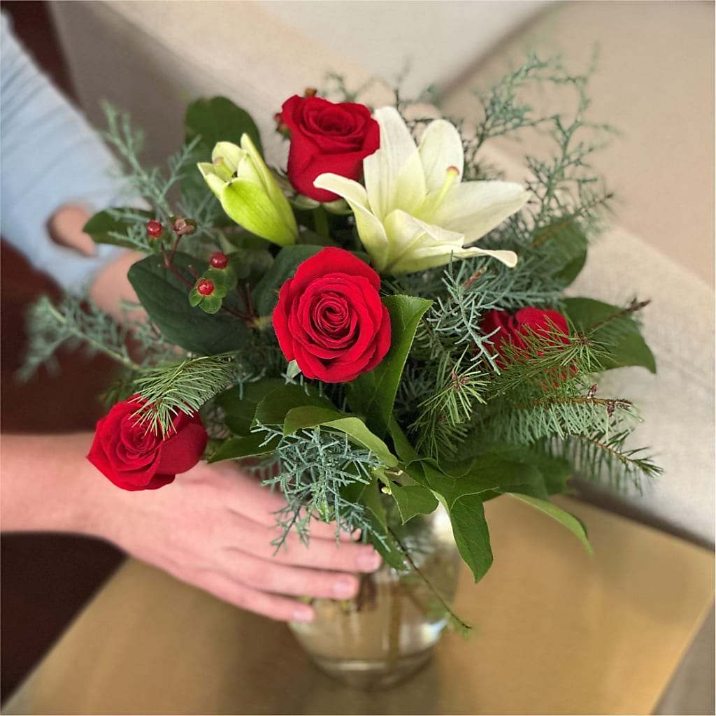 Glittering Lights Bouquet –  Wheeling Flower Shop Inc, Wheeling WV