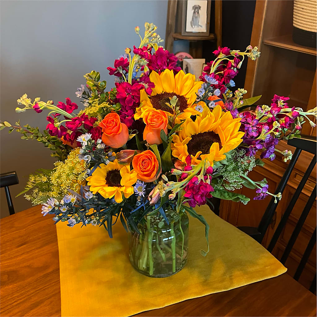 Rays of Life Bouquet –  Wheeling Flower Shop Inc, Wheeling WV