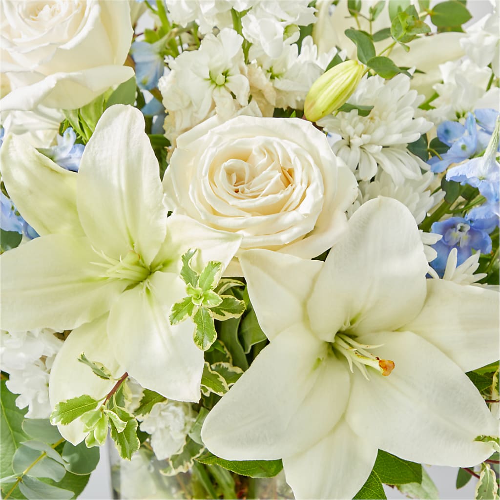 Peace of Mind Bouquet –  Wheeling Flower Shop Inc, Wheeling WV