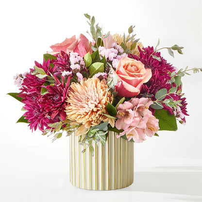 Berry Cobbler Bouquet with Ivory Vase –  Wheeling Flower Shop Inc, Wheeling WV