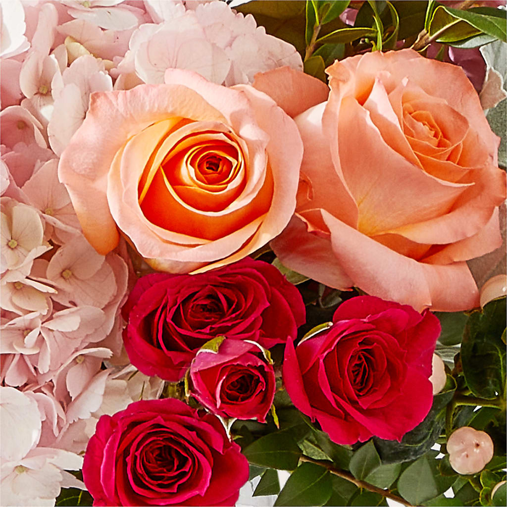 Glitz & Glam Bouquet –  Wheeling Flower Shop Inc, Wheeling WV